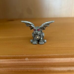 Sunglo pewter deagon